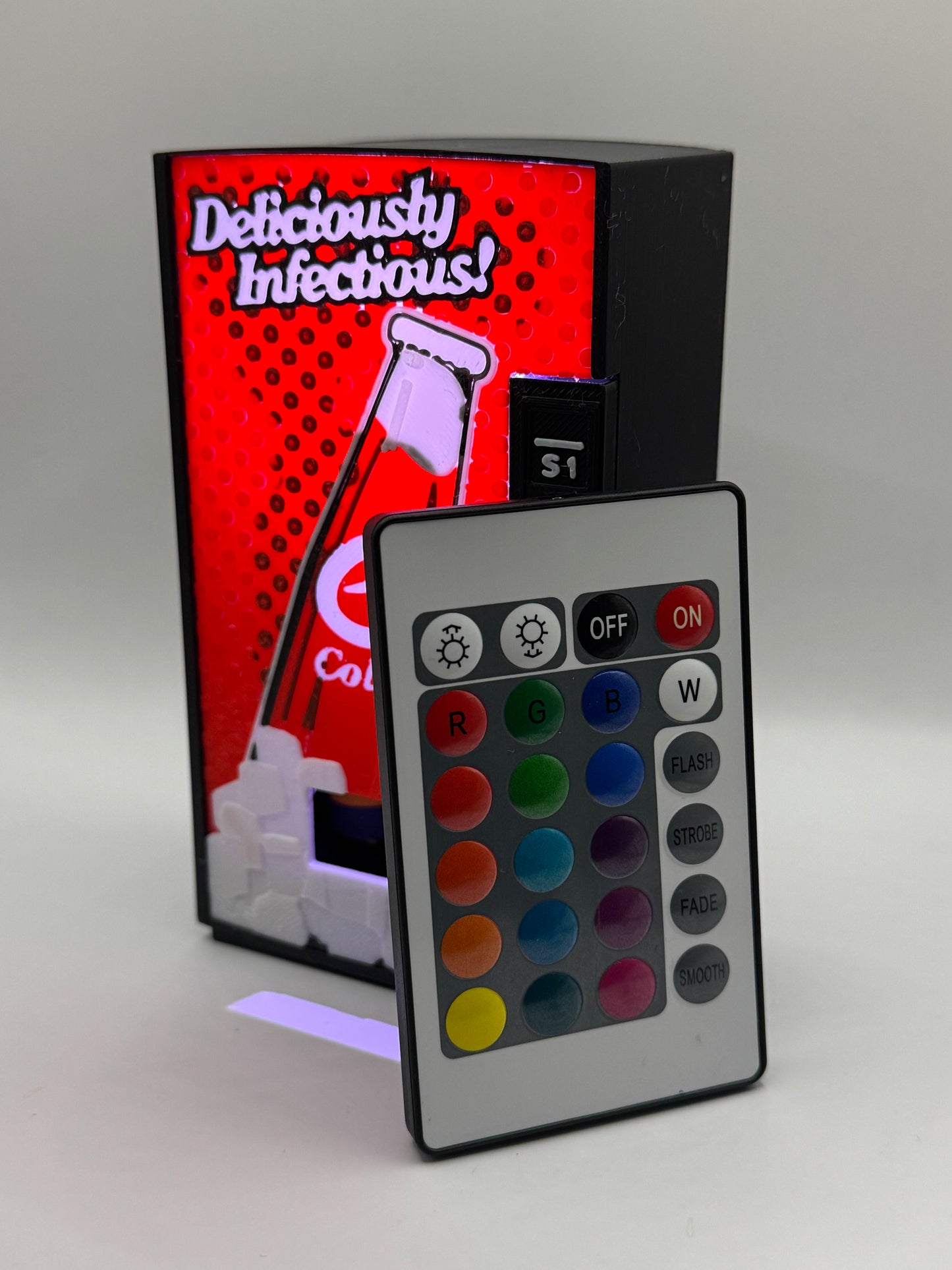 eCola Vending Machine Lamp